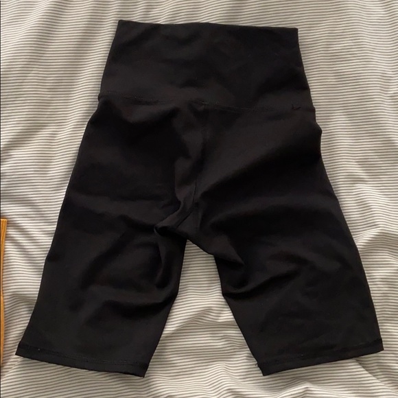 The Group by Babaton Bike shorts - Picture 2 of 3